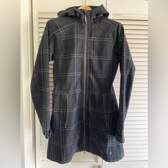 Stylish Columbia Omni-heat Waterproof Jacket - Wmns Small - Picture 1 of 12